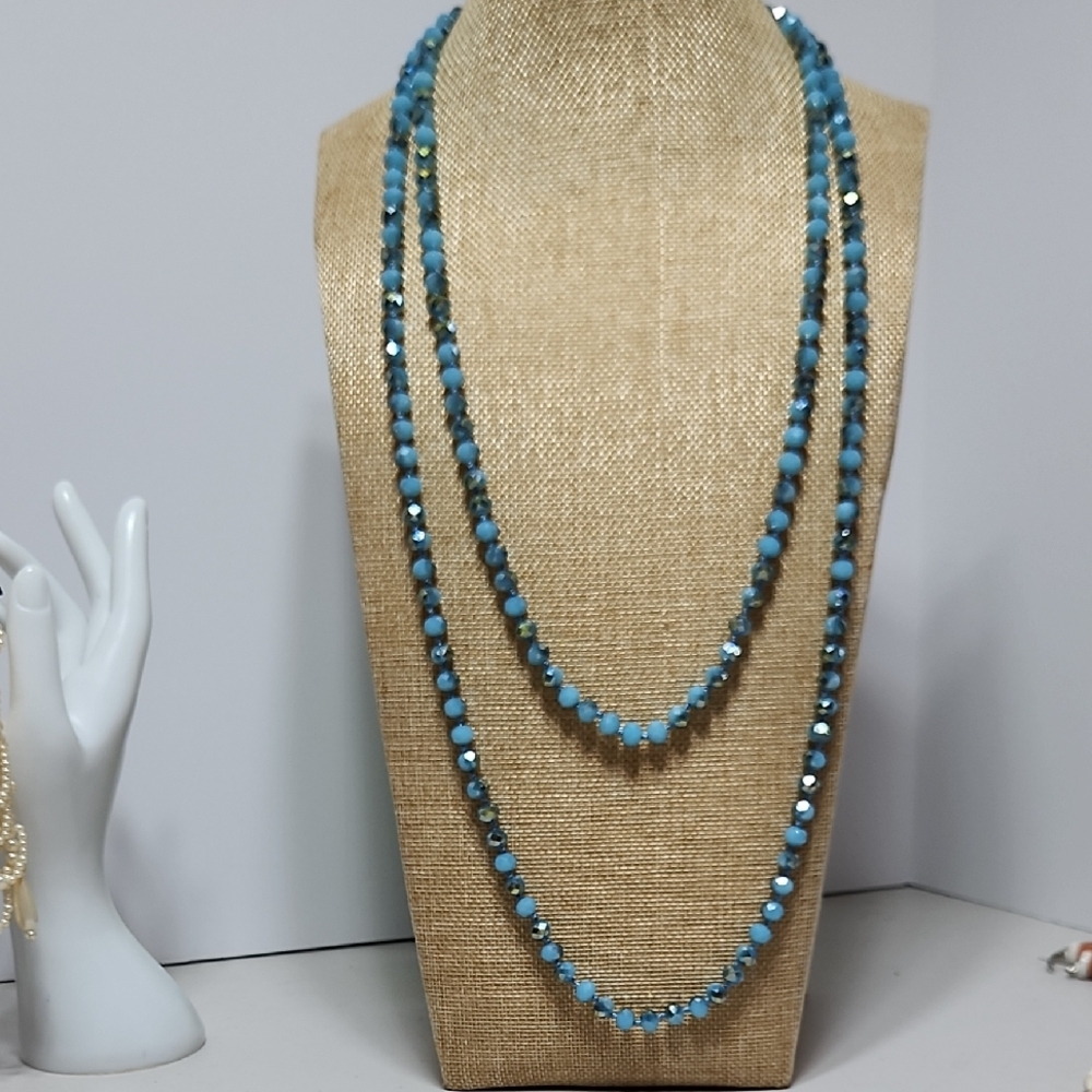 Elegant Crystal Blue Handknotted Necklace